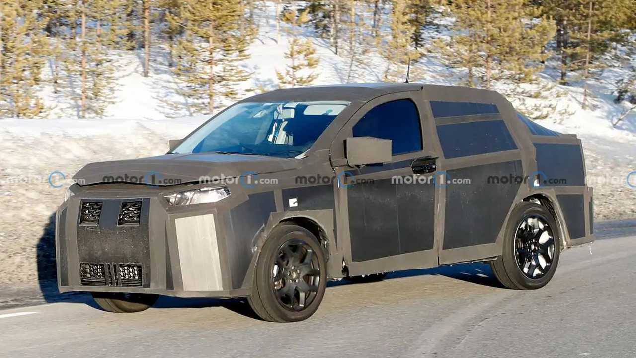 Ne idiği belirsiz FIAT prototipinin bir başka fotoğrafı...