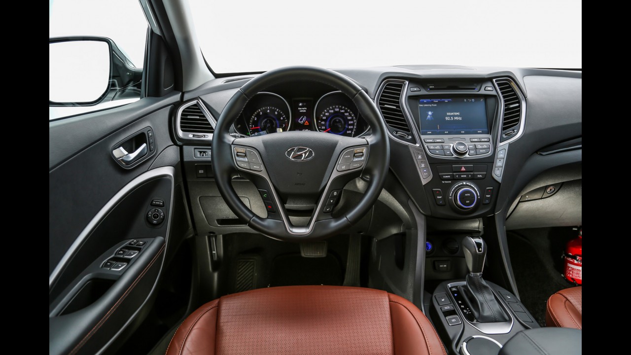 Teste CARPLACE: Santa Fe entra na nova era da Hyundai, inclusive no preço