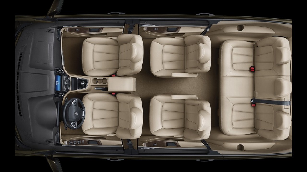 Spin da China: GM apresenta minivan Baojun 730 de sete lugares