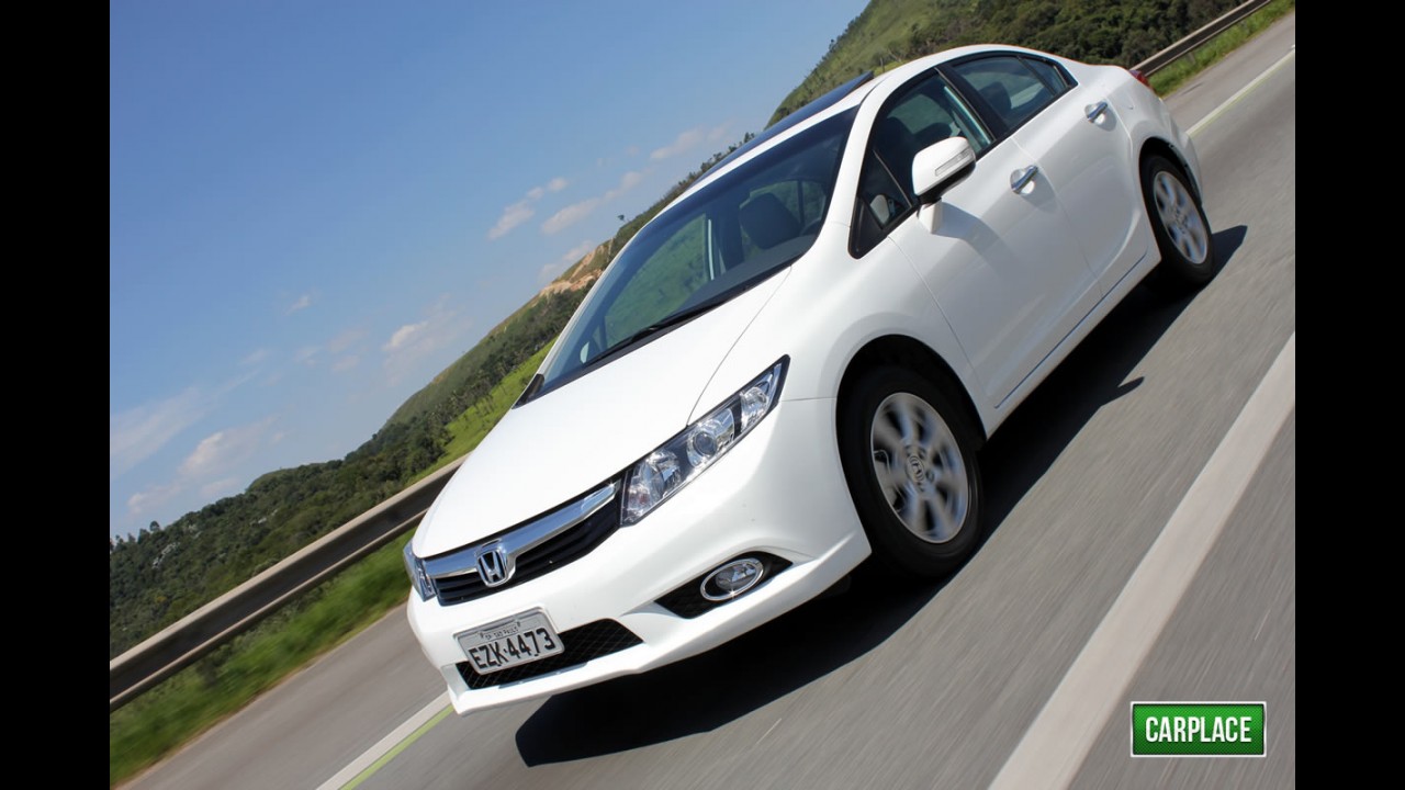 SEDÃS MÉDIOS, resultados de setembro: Corolla volta à liderança e Fluence ultrapassa Jetta