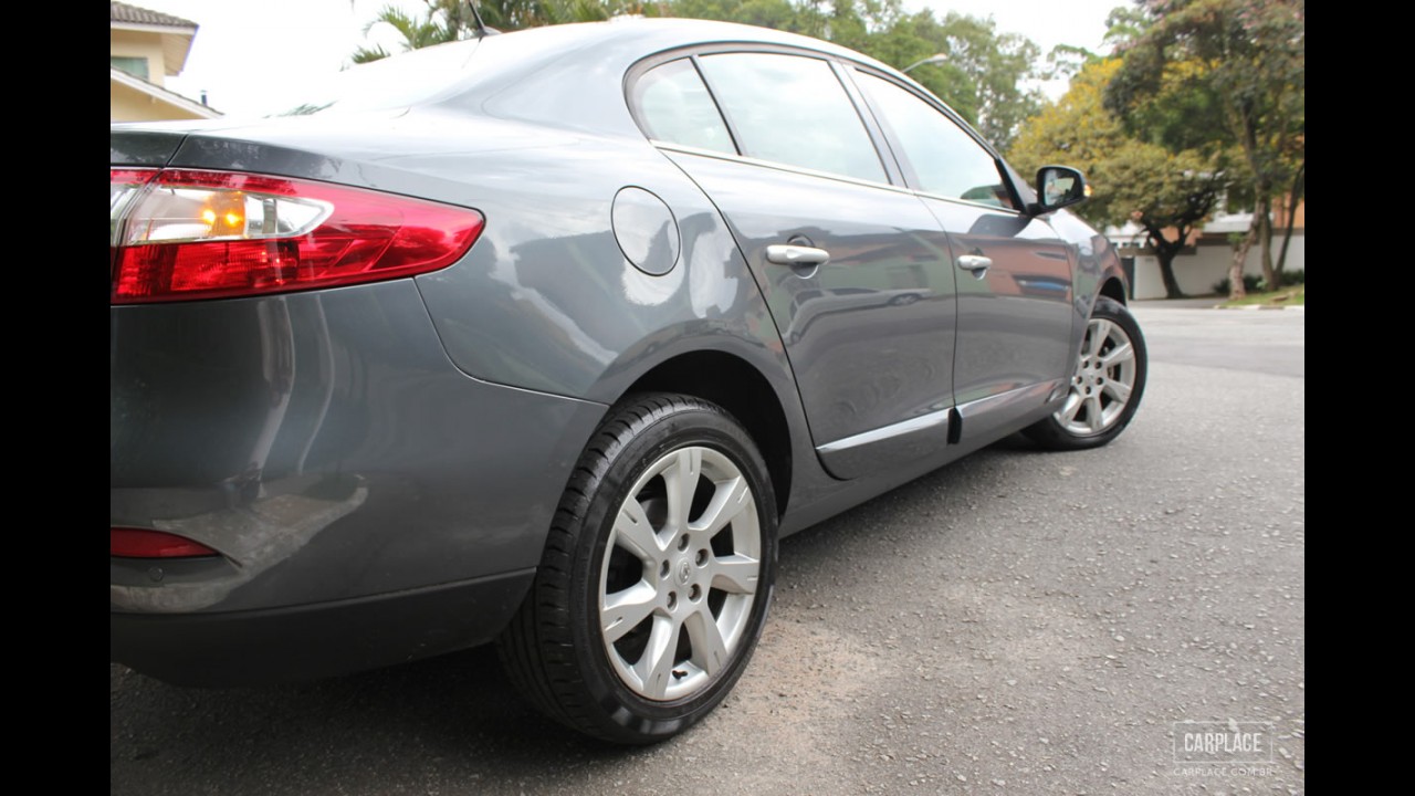 Garagem CARPLACE: Renault Fluence Privilège em detalhes e impressões ao dirigir