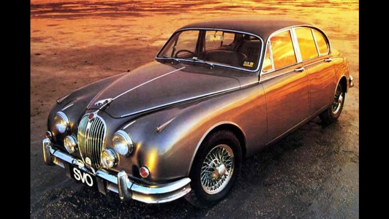 Jaguar reúne clássicos para rali em comemoração aos 75 anos da marca