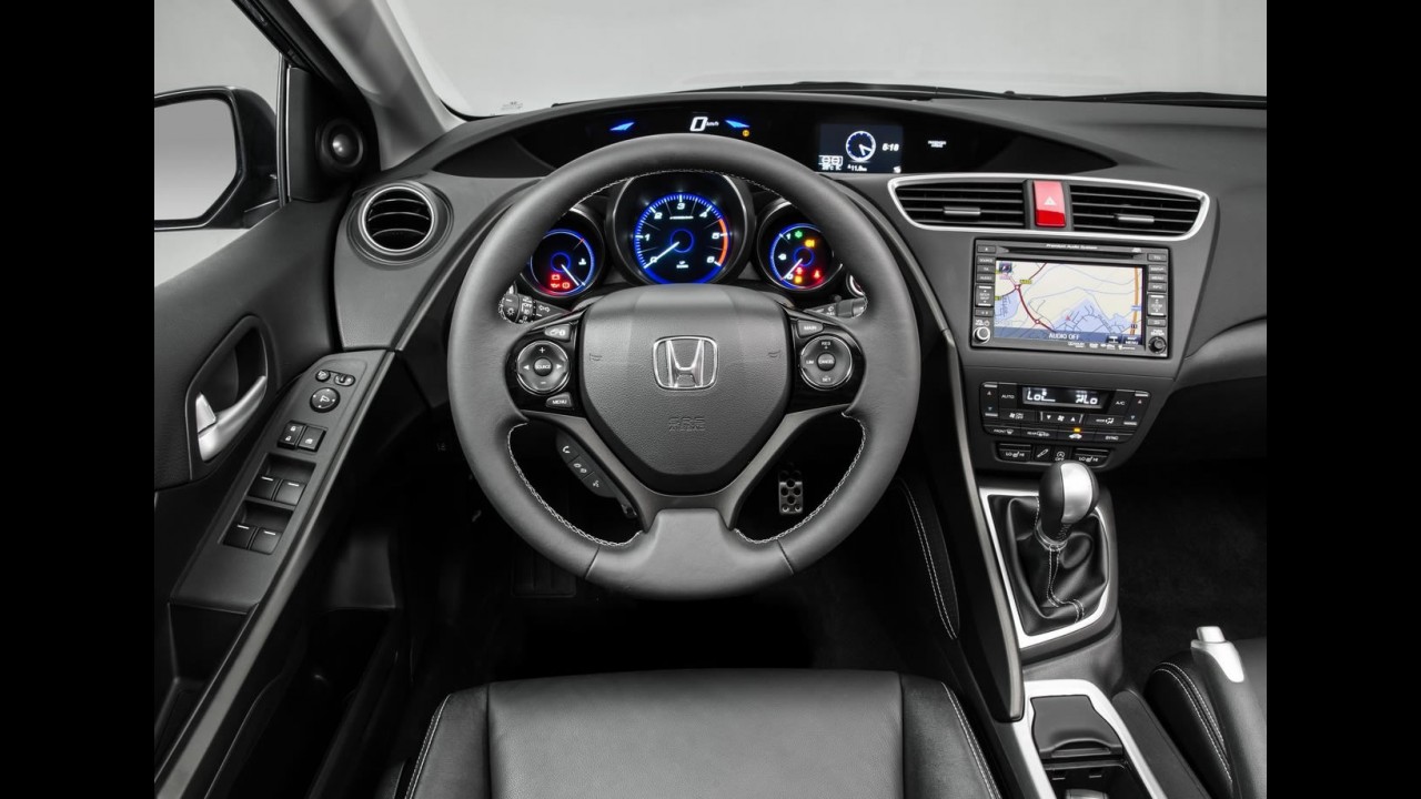 Galeria de fotos: Honda revela a Civic Tourer, a versão perua do Civic