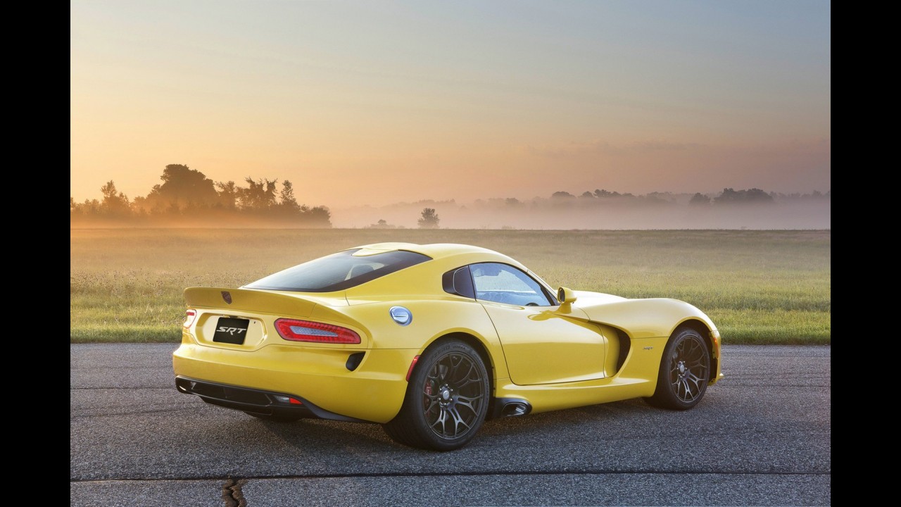 Dodge volta atrás e paralisa produção do Viper pela segunda vez