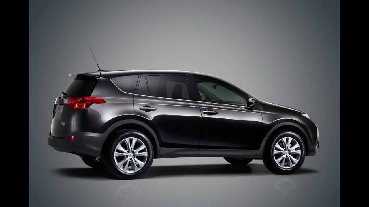 Toyota confirma motores e preços para o novo RAV4 2013 na Europa
