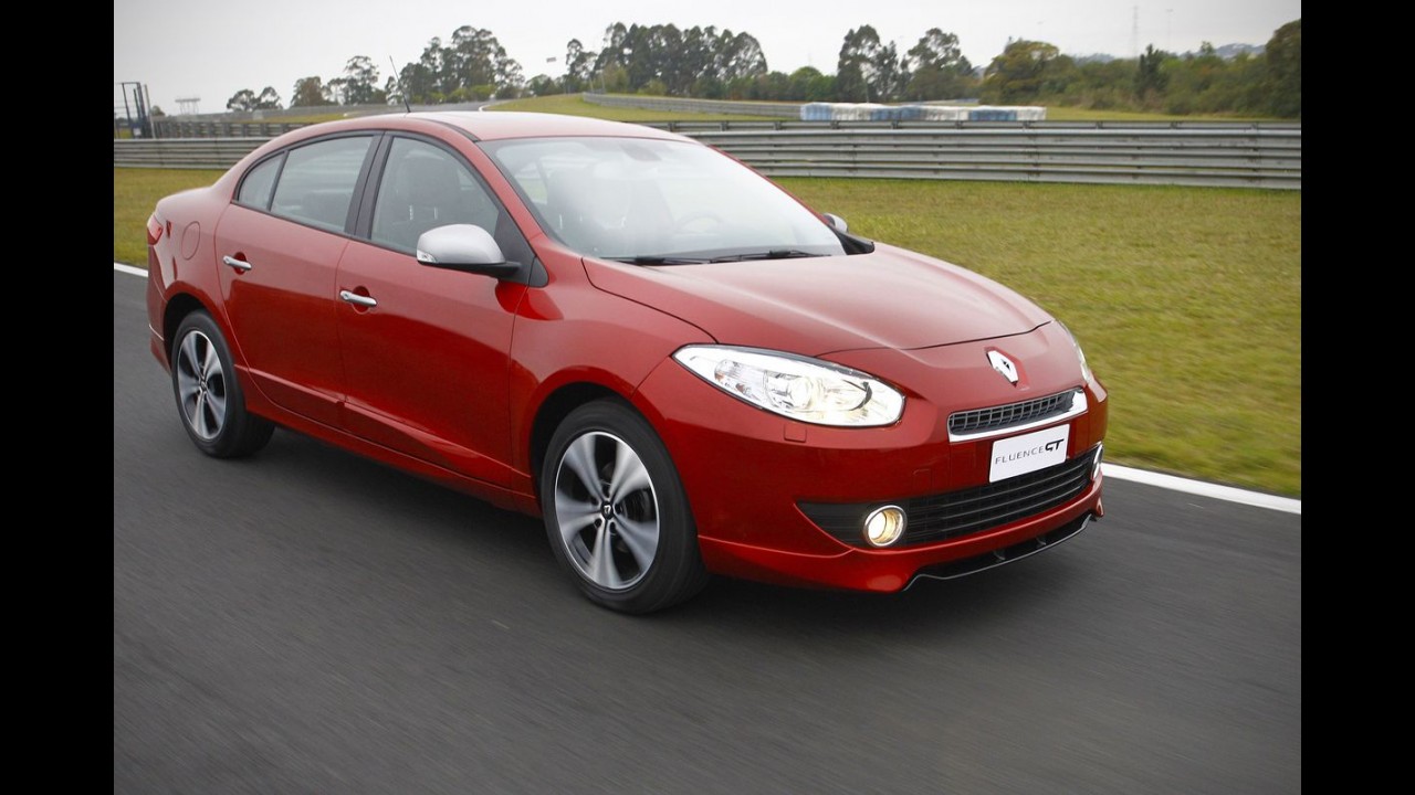 SEDÃS MÉDIOS, resultados de novembro: Corolla volta à liderança. Fluence e Jetta têm piores desempenhos em 2012