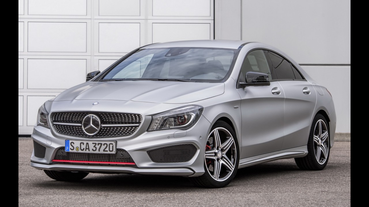 Sedãs Premium: absoluta, Mercedes emplaca Classe C e Classe E como líderes