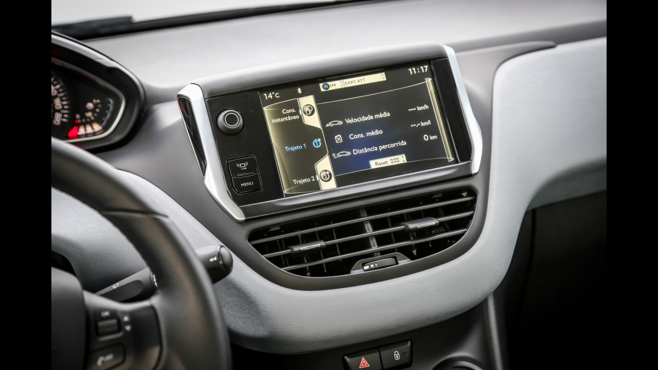 Teste CARPLACE: New Fiesta chama 208 para a briga nas versões 1.5
