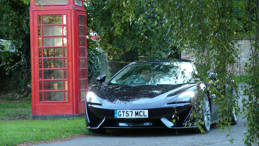 2017 McLaren 570GT: U.K. Road Trip