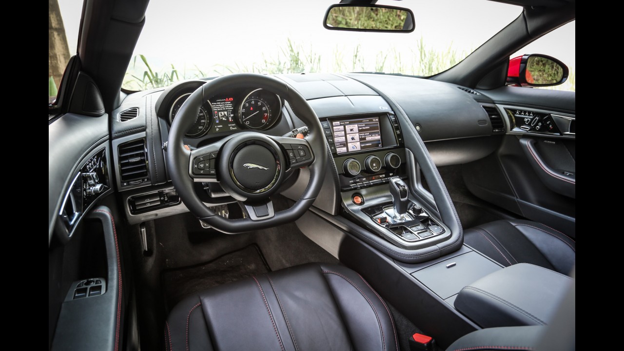 Teste CARPLACE: F-Type V8 S é o maior salto da Jaguar nos últimos tempos