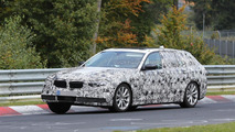2017 BMW 5-Series Touring spy photo