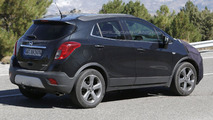 Opel Mokka facelift spy photos