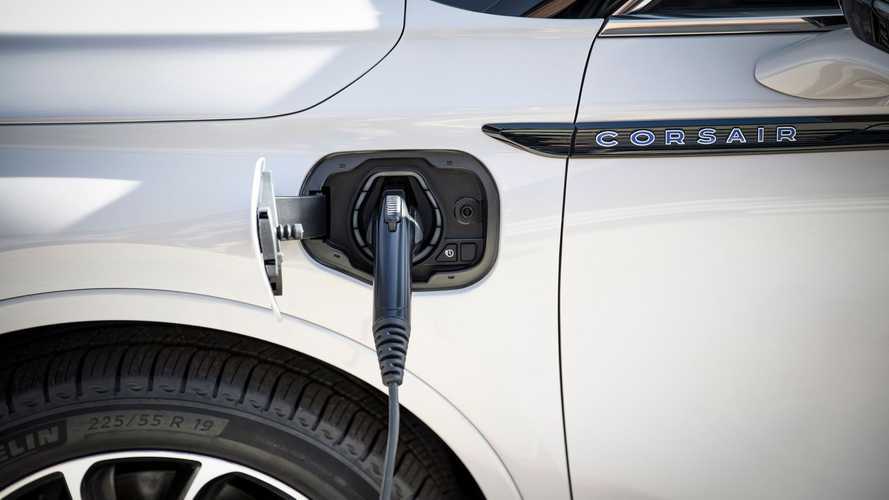 Electric Lincoln Corsair Reportedly Coming In 2026, May Replace ICE Model