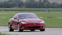 Tesla Model S Nurburgring