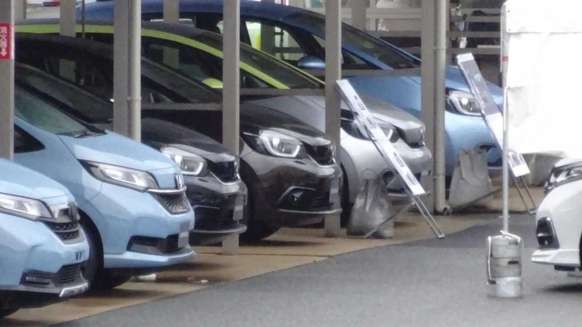 Flagra! Novo Honda Fit 2020 aparece sem camuflagem pela primeira vez