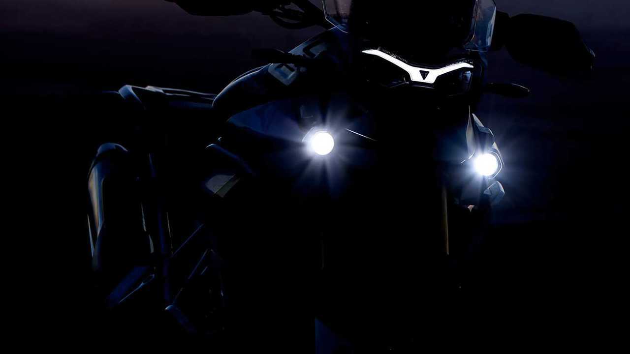 Triumph Tiger 900 Teaser