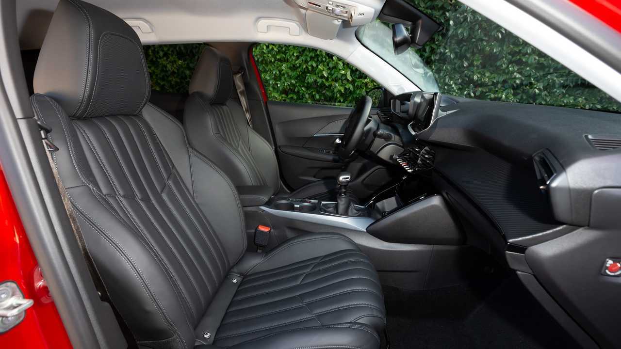 Peugeot 2008 (2020)