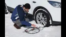 Gomme invernali o catene da neve? Ecco come scegliere