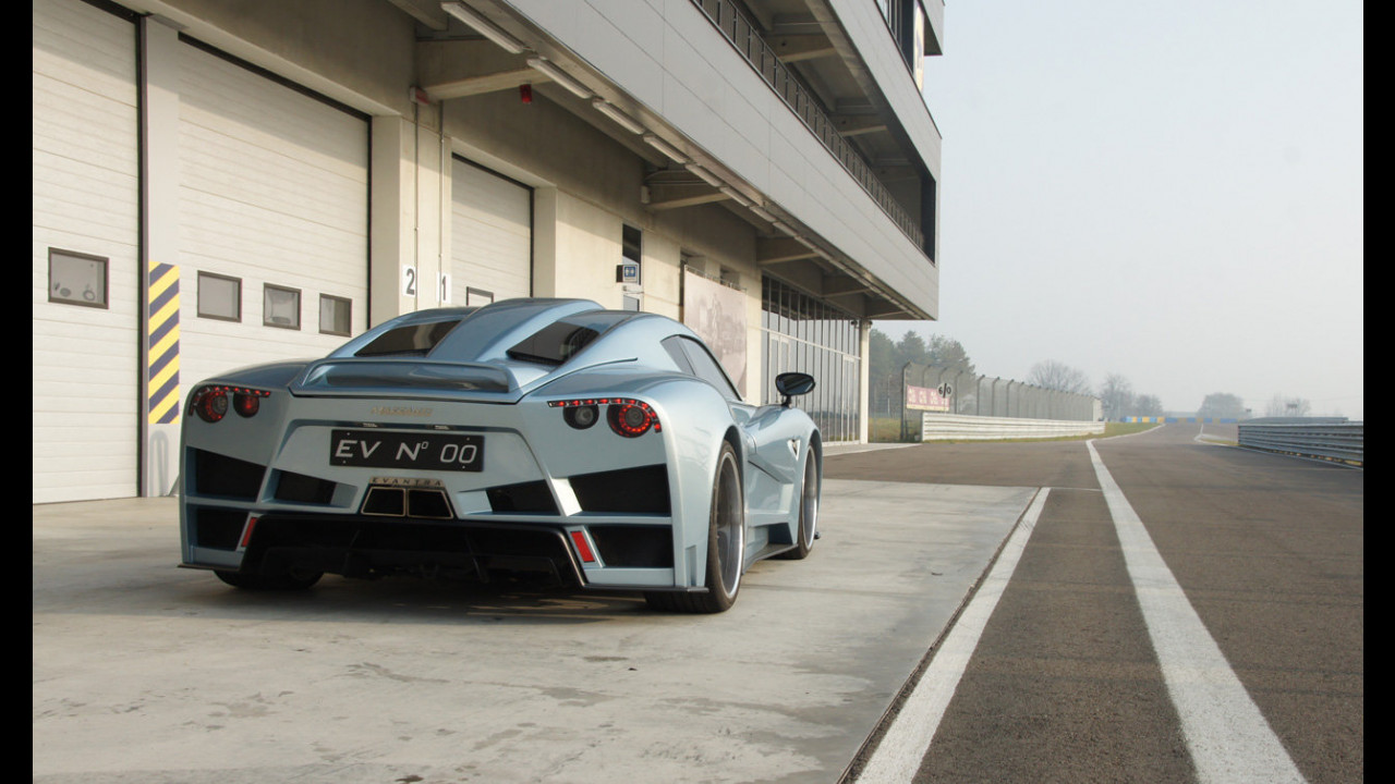 Evantra 00 in pista