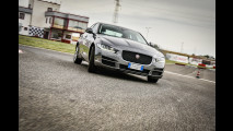 Jaguar XE, piacere di guida inglese