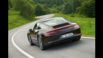 Nuova Porsche 911 Carrera 4 S Coupe
