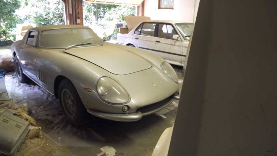 AC Cobra 427 y Ferrari 275 GTB descubiertos en un garaje