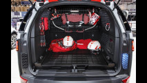 Land Rover Discovery Project Hero