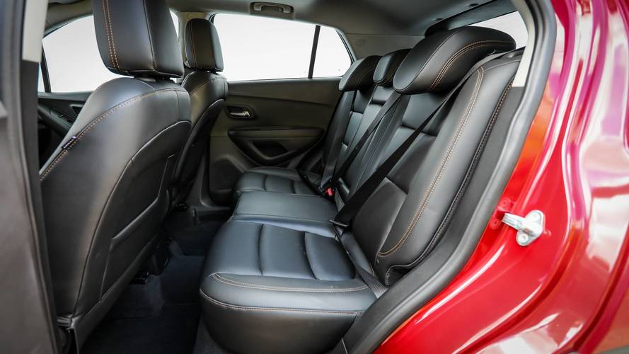 Comparativo Hyundai Creta Sport x Chevrolet Tracker Turbo