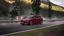 Ford S-Max Hybrid