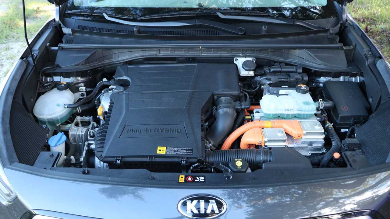 2018 Kia Niro PHEV: Review