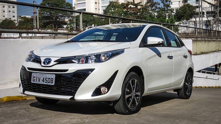 Comparativo Toyota Yaris x VW Polo