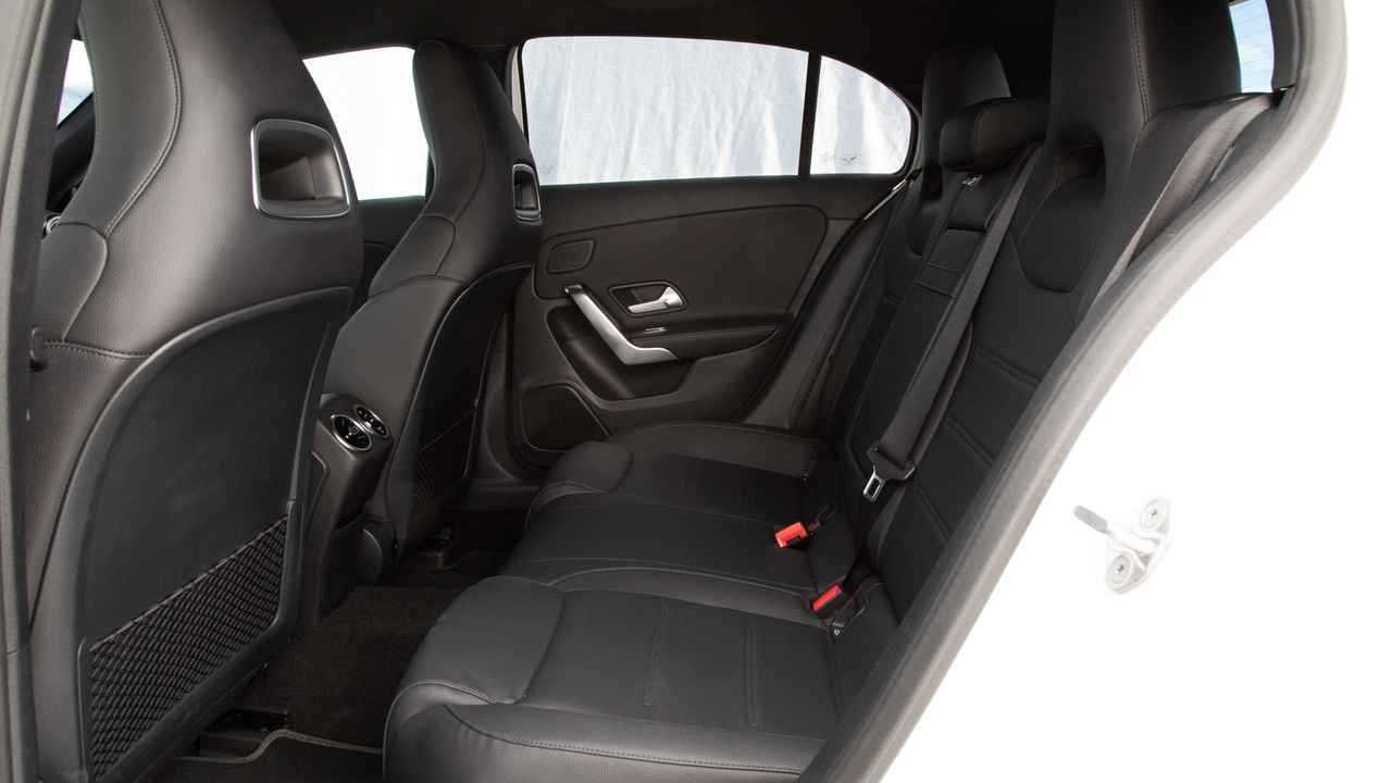 Mercedes-Benz Clase A 2018 (A 180 d 7G-DCT)