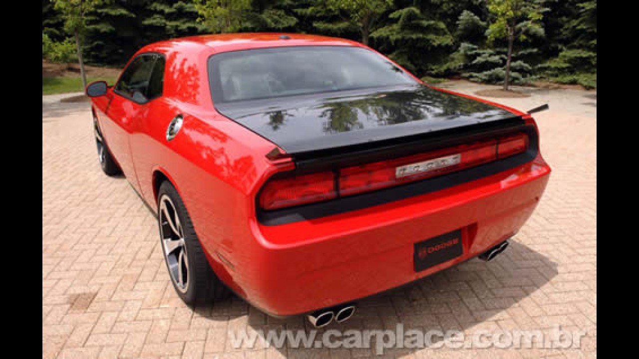 SEMA Show - Dodge mostrará Challenger SRT10 com motor V10 de 600cv