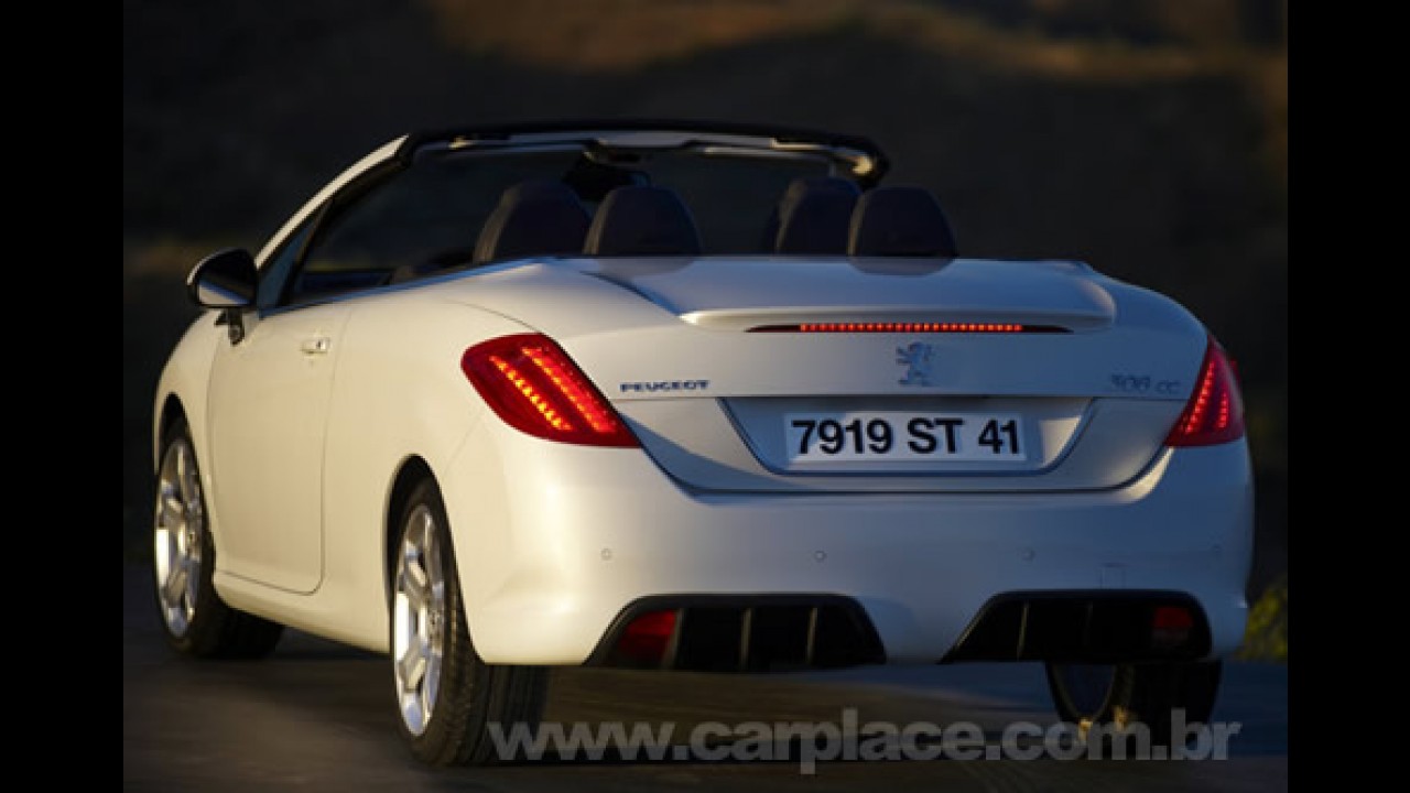Peugeot revela fotos do novo 308 Coupé Cabriolet - Modelo será lançado em Paris