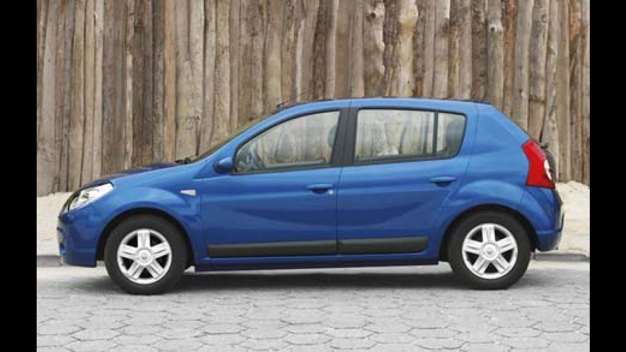 Renault Sandero - Novo hatch será fabricado no Brasil - Veja as fotos