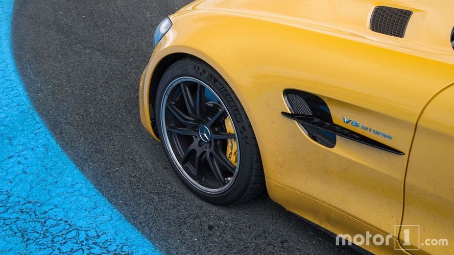 Mercedes-AMG GT R