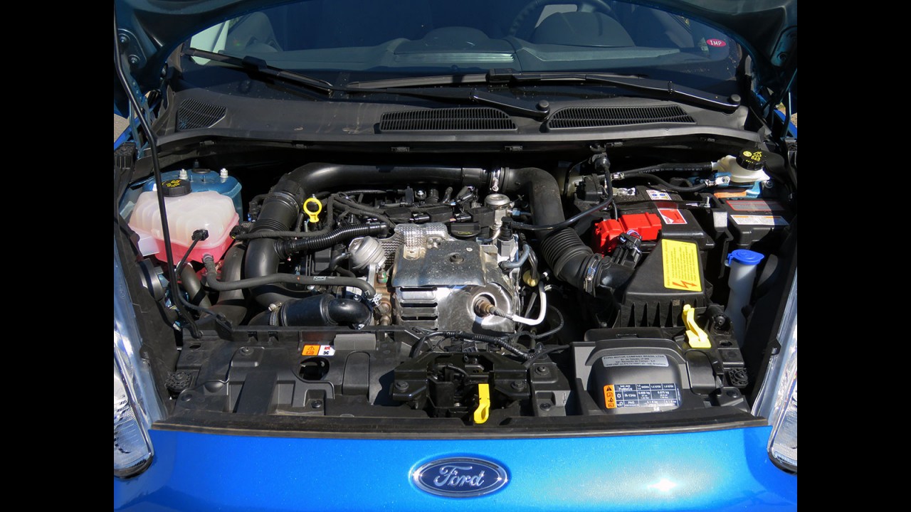 Teste CARPLACE: Fiesta EcoBoost e up! TSI, os 1.0 turbo vieram para ficar