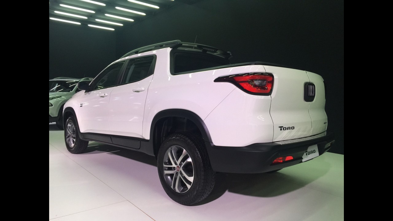 Fiat Toro parte de R$ 76.500: veja versões, conteúdos e preços oficiais