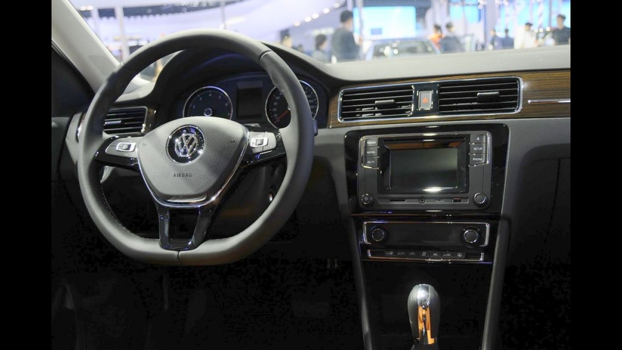 Hatch que parece perua, este é o novo VW Gran Santana - veja fotos