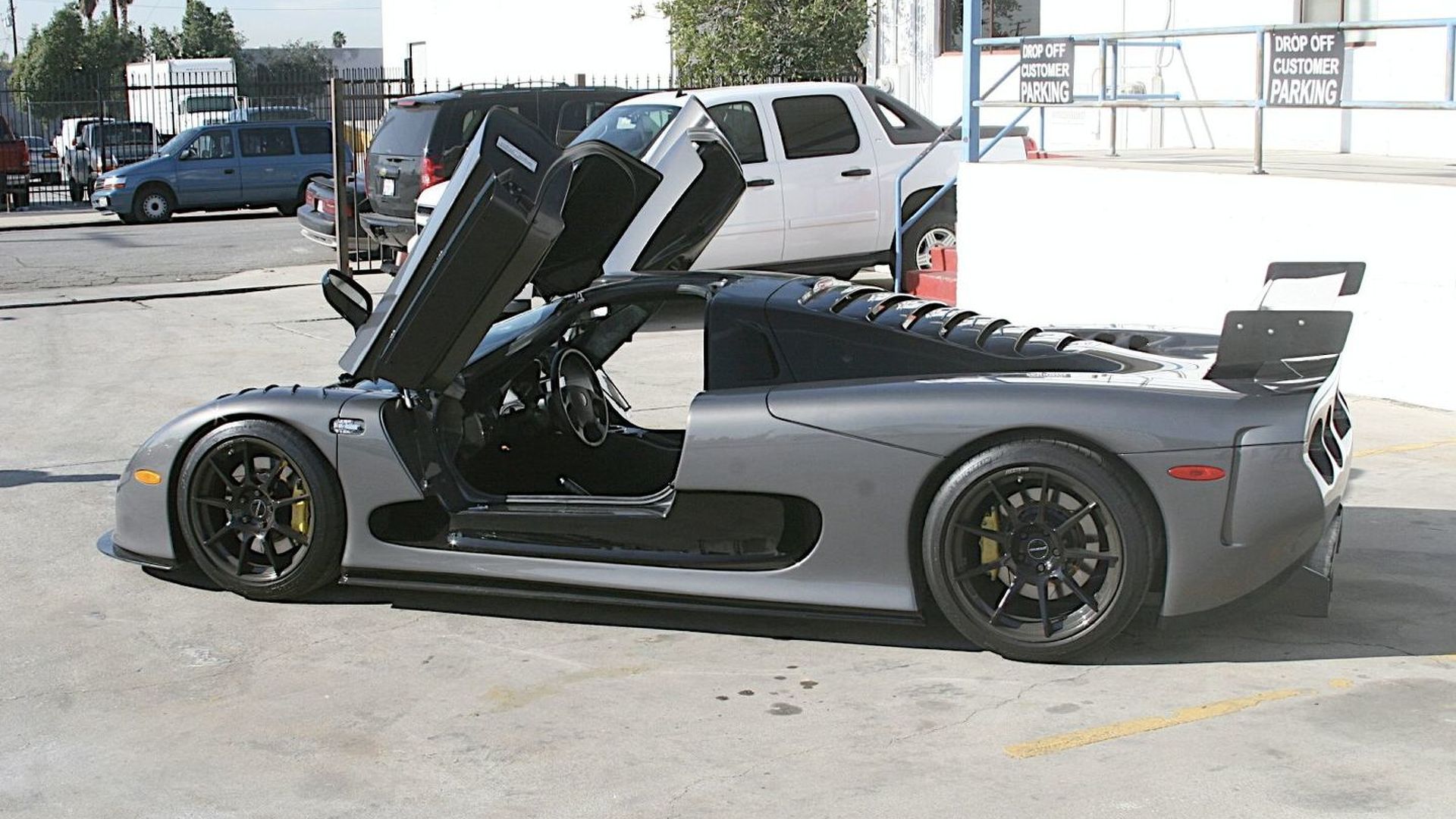 Mosler MT900 GTR XX Twin Turbo Land Shark Revealed