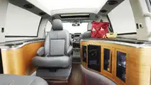 Toyota Sienna Swagger Wagon Supreme custom concept 02.11.2010