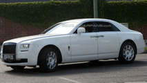 White Rolls Royce Ghost
