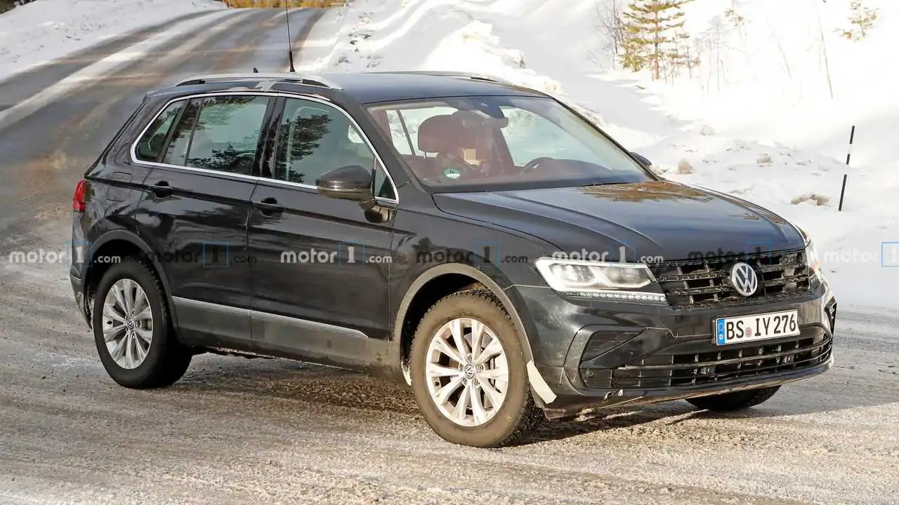 21 Vw Tiguan Gte Plug In Hybrid Spied Hiding Facelift