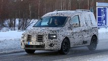 Yeni 2020 Mercedes-Benz Citan İlk Casus Fotoğrafları