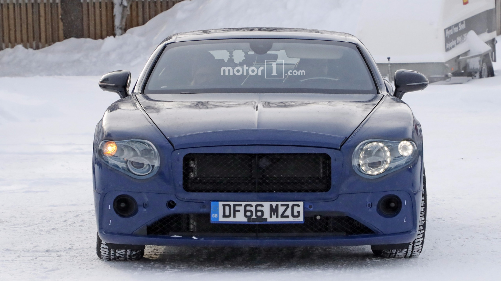 Bentley Continental GT 2017 tamamen yeni bir platformda Bentley Continental GT 2017 tamamen yeni bir platformda