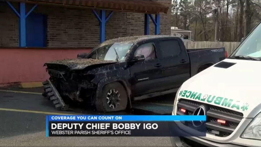Escaped Prisoner Launches Pickup