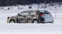 2019 Toyota Auris spy photo