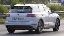 2018 VW Touareg yeni casus fotoğraflar