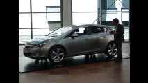 Nuova Opel Astra workshop
