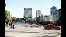 BMW M235i, drifting in rotatoria